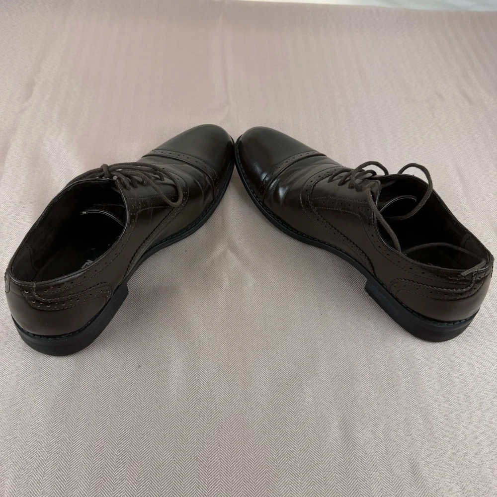 Steve Madden Men’s Dark Brown Oxford Dress Shoes,‎ Size 8.5